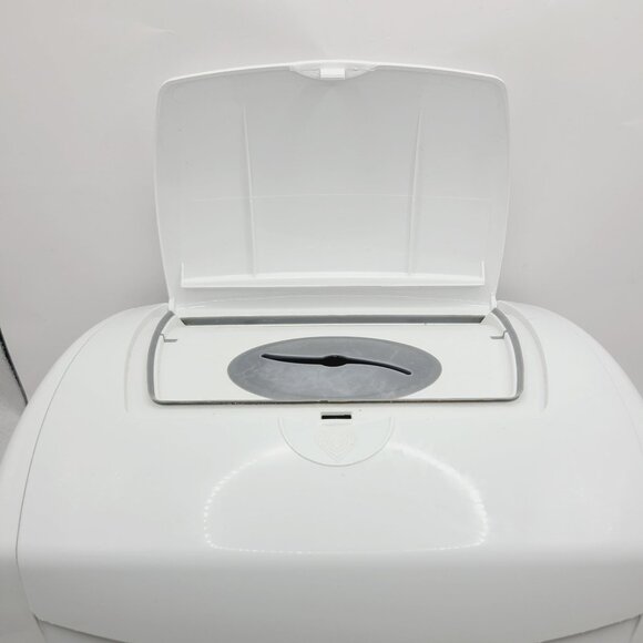 Lionheart Wipes Warmer W/ 3 Pads & Power Cord Baby Care White Tested Working - Picture 3 of 11